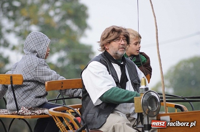 Zdjęcie w galerii na portalu naszraciborz.pl: W cztery godziny przeszli Szlakiem Husarii i Sobieskiego z Raciborza do Rud wiadomości z regionu