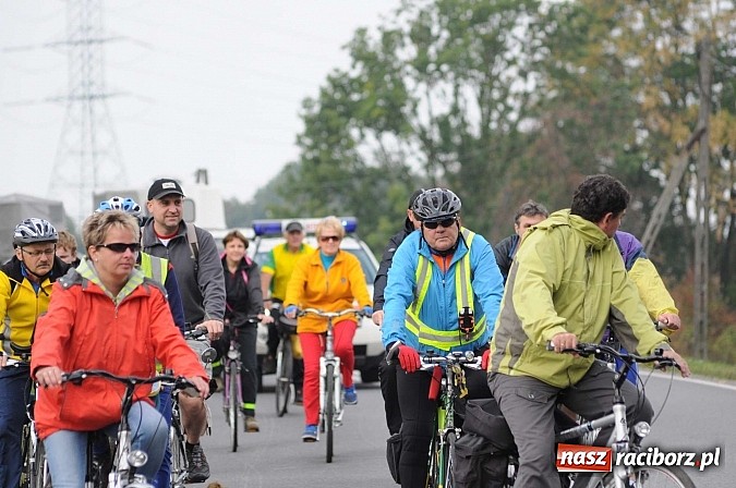 Zdjęcie w galerii na portalu naszraciborz.pl: W cztery godziny przeszli Szlakiem Husarii i Sobieskiego z Raciborza do Rud wiadomości z regionu