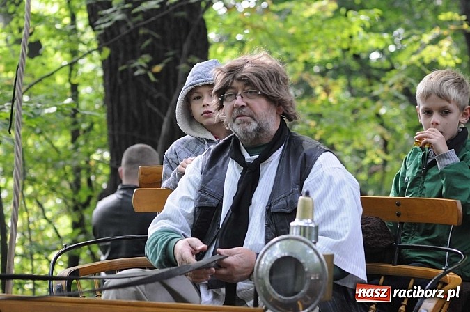 Zdjęcie w galerii na portalu naszraciborz.pl: W cztery godziny przeszli Szlakiem Husarii i Sobieskiego z Raciborza do Rud wiadomości z regionu