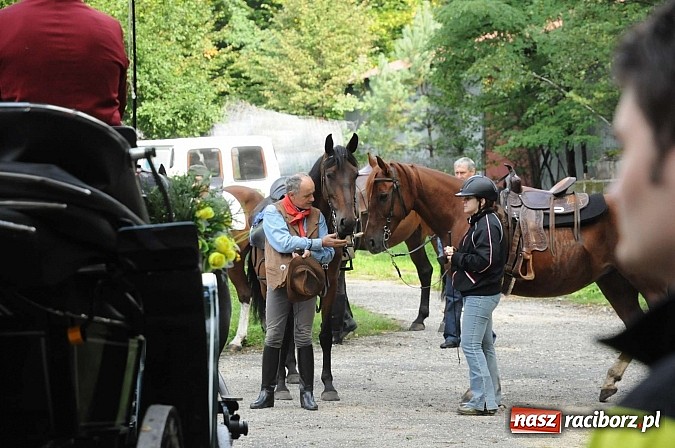 Zdjęcie w galerii na portalu naszraciborz.pl: W cztery godziny przeszli Szlakiem Husarii i Sobieskiego z Raciborza do Rud wiadomości z regionu