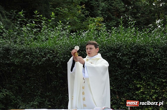 Zdjęcie w galerii na portalu naszraciborz.pl: W cztery godziny przeszli Szlakiem Husarii i Sobieskiego z Raciborza do Rud wiadomości z regionu