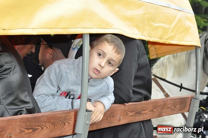 Zdjęcie w galerii na portalu naszraciborz.pl: W cztery godziny przeszli Szlakiem Husarii i Sobieskiego z Raciborza do Rud wiadomości z regionu