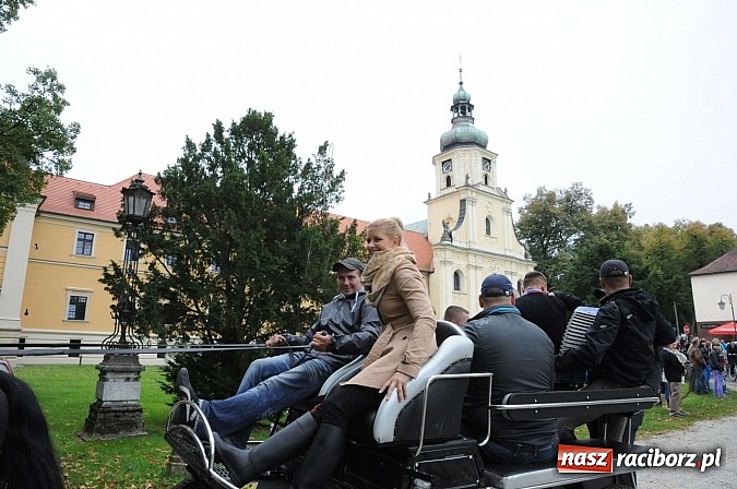 Zdjęcie w galerii na portalu naszraciborz.pl: W cztery godziny przeszli Szlakiem Husarii i Sobieskiego z Raciborza do Rud wiadomości z regionu