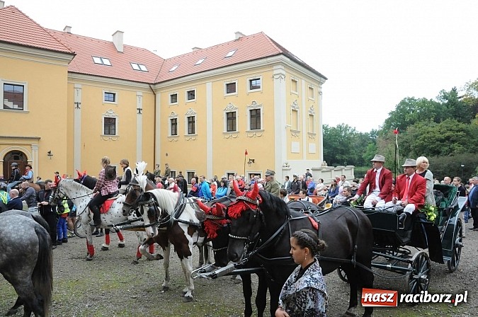 Zdjęcie w galerii na portalu naszraciborz.pl: W cztery godziny przeszli Szlakiem Husarii i Sobieskiego z Raciborza do Rud wiadomości z regionu