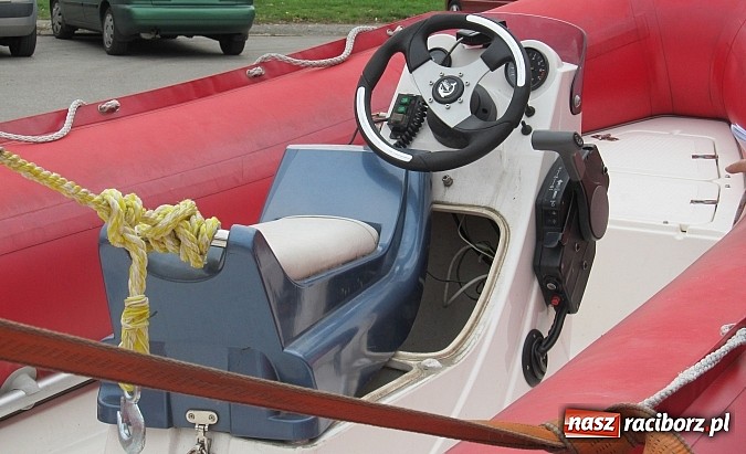 Zdjęcie w galerii na portalu naszraciborz.pl: WOPR Racibórz ma nowy nabytek wiadomości z regionu