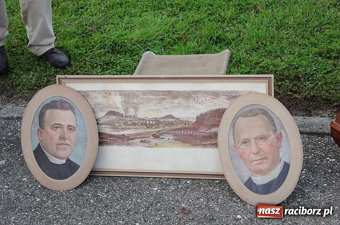 Zdjęcie w galerii na portalu naszraciborz.pl: Pogoda dopisała więc kupców nie zabrakło wiadomości z regionu