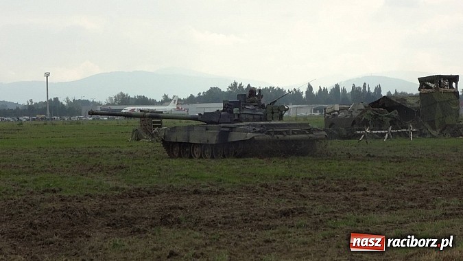 Zdjęcie w galerii na portalu naszraciborz.pl: Dni NATO w Ostrawie. Dwa dni efektownych wojskowych pokazów wiadomości z regionu