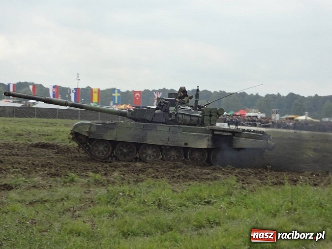 Zdjęcie w galerii na portalu naszraciborz.pl: Dni NATO w Ostrawie. Dwa dni efektownych wojskowych pokazów wiadomości z regionu