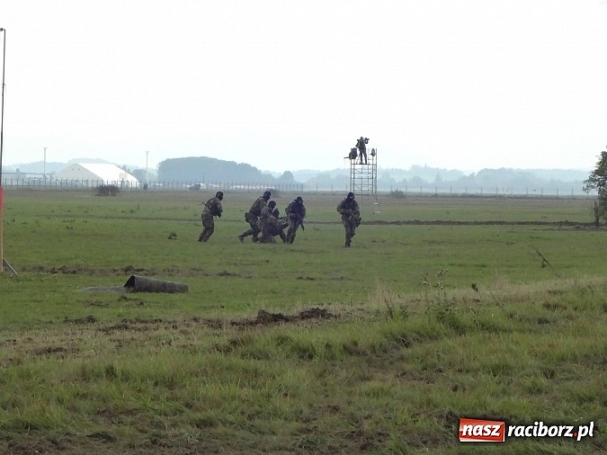 Zdjęcie w galerii na portalu naszraciborz.pl: Dni NATO w Ostrawie. Dwa dni efektownych wojskowych pokazów wiadomości z regionu