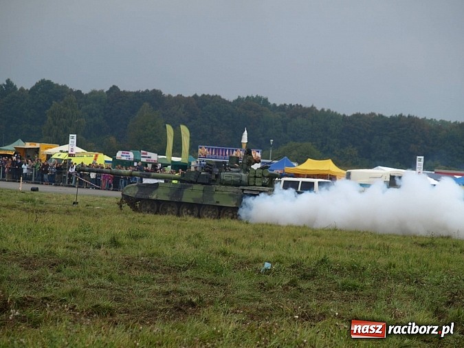 Zdjęcie w galerii na portalu naszraciborz.pl: Dni NATO w Ostrawie. Dwa dni efektownych wojskowych pokazów wiadomości z regionu