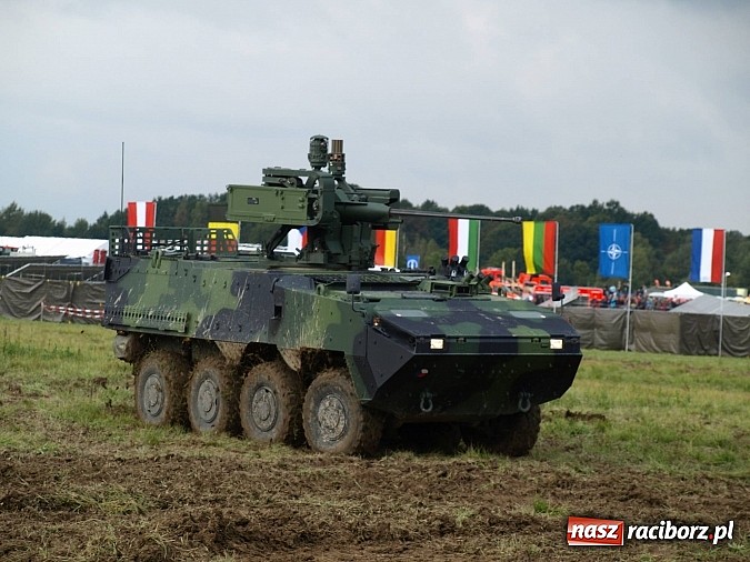 Zdjęcie w galerii na portalu naszraciborz.pl: Dni NATO w Ostrawie. Dwa dni efektownych wojskowych pokazów wiadomości z regionu