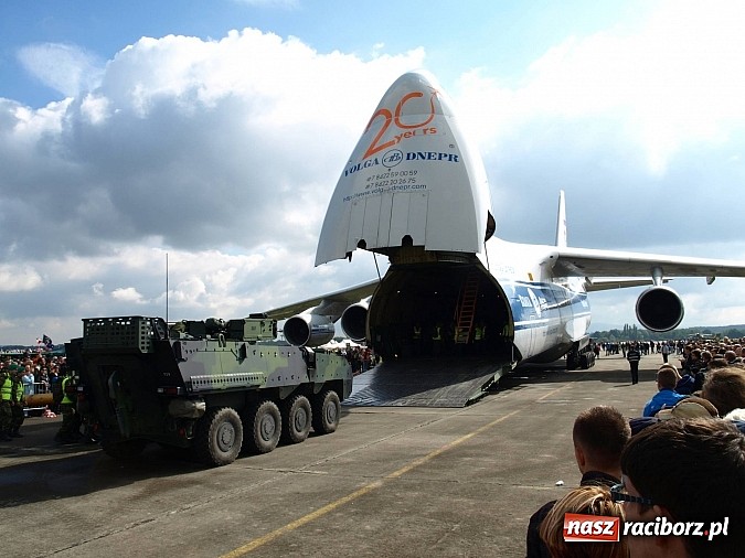 Zdjęcie w galerii na portalu naszraciborz.pl: Dni NATO w Ostrawie. Dwa dni efektownych wojskowych pokazów wiadomości z regionu