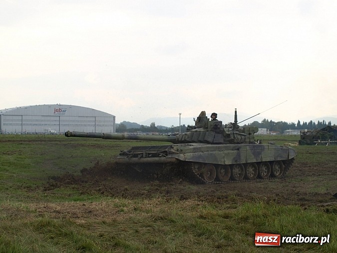 Zdjęcie w galerii na portalu naszraciborz.pl: Dni NATO w Ostrawie. Dwa dni efektownych wojskowych pokazów wiadomości z regionu