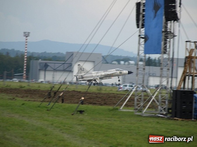 Zdjęcie w galerii na portalu naszraciborz.pl: Dni NATO w Ostrawie. Dwa dni efektownych wojskowych pokazów wiadomości z regionu
