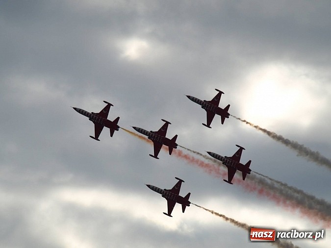 Zdjęcie w galerii na portalu naszraciborz.pl: Dni NATO w Ostrawie. Dwa dni efektownych wojskowych pokazów wiadomości z regionu