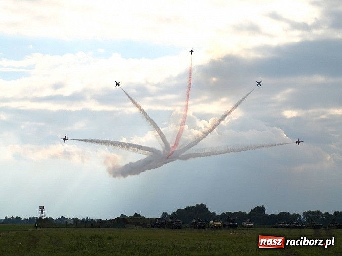 Zdjęcie w galerii na portalu naszraciborz.pl: Dni NATO w Ostrawie. Dwa dni efektownych wojskowych pokazów wiadomości z regionu