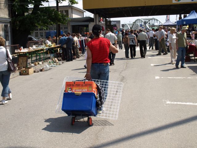 Zdjęcie w galerii na portalu naszraciborz.pl: Ponad setka stoisk w Chałupkach wiadomości z regionu