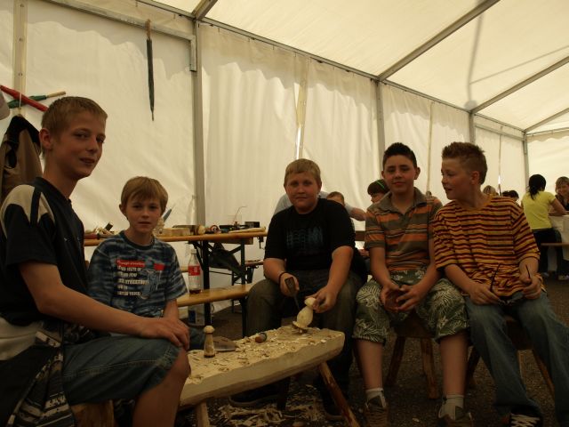 Zdjęcie w galerii na portalu naszraciborz.pl: Ponad setka stoisk w Chałupkach wiadomości z regionu