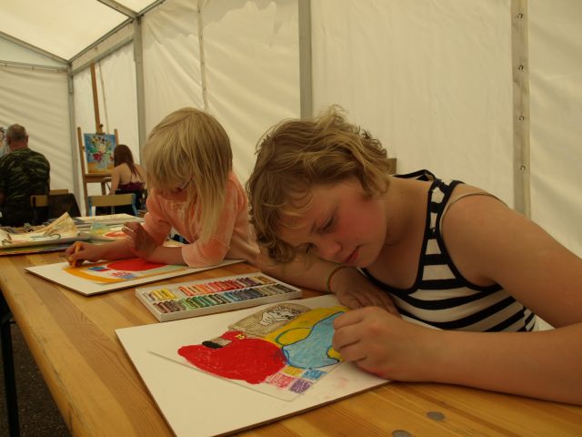 Zdjęcie w galerii na portalu naszraciborz.pl: Ponad setka stoisk w Chałupkach wiadomości z regionu