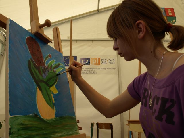 Zdjęcie w galerii na portalu naszraciborz.pl: Ponad setka stoisk w Chałupkach wiadomości z regionu