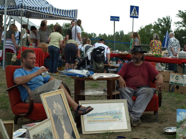 Zdjęcie w galerii na portalu naszraciborz.pl: Ponad setka stoisk w Chałupkach wiadomości z regionu