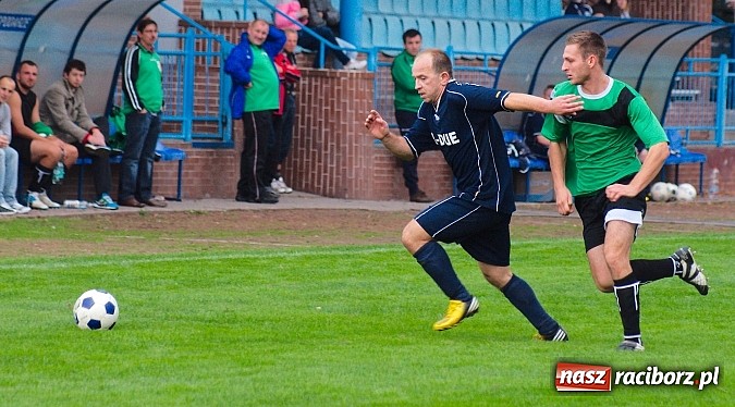 Zdjęcie w galerii na portalu naszraciborz.pl: Festiwal strzelecki przy Srebrnej. Wicher na kolanach wiadomości z regionu