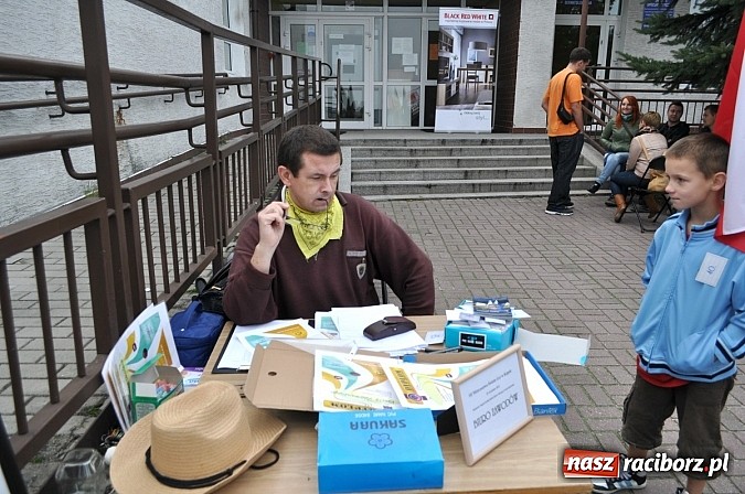 Zdjęcie w galerii na portalu naszraciborz.pl: W Kuźni rozegrano mistrzostwa gry w kapsle wiadomości z regionu