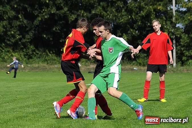Zdjęcie w galerii na portalu naszraciborz.pl: Juniorzy z Pietrowic ciągle niepokonani wiadomości z regionu