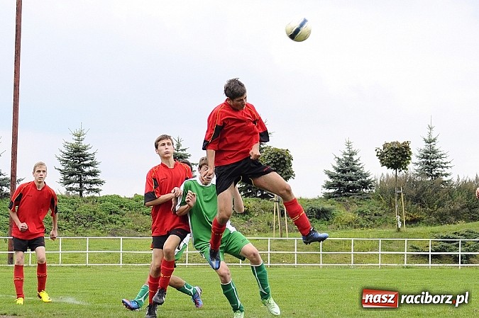 Zdjęcie w galerii na portalu naszraciborz.pl: Juniorzy z Pietrowic ciągle niepokonani wiadomości z regionu