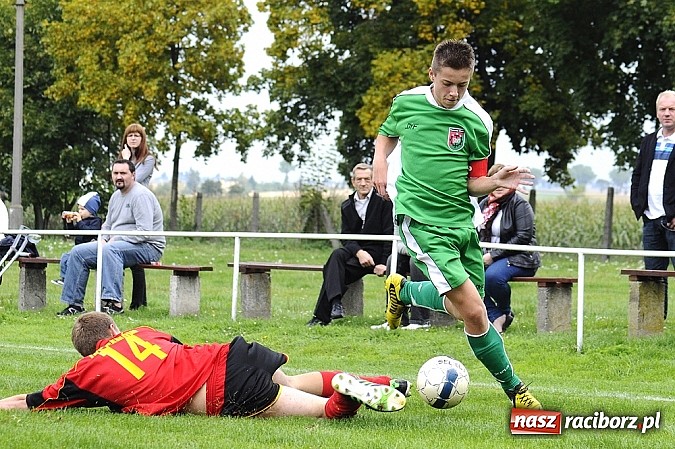 Zdjęcie w galerii na portalu naszraciborz.pl: Juniorzy z Pietrowic ciągle niepokonani wiadomości z regionu