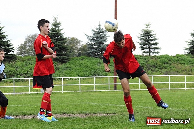 Zdjęcie w galerii na portalu naszraciborz.pl: Juniorzy z Pietrowic ciągle niepokonani wiadomości z regionu