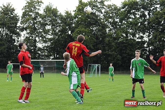 Zdjęcie w galerii na portalu naszraciborz.pl: Juniorzy z Pietrowic ciągle niepokonani wiadomości z regionu