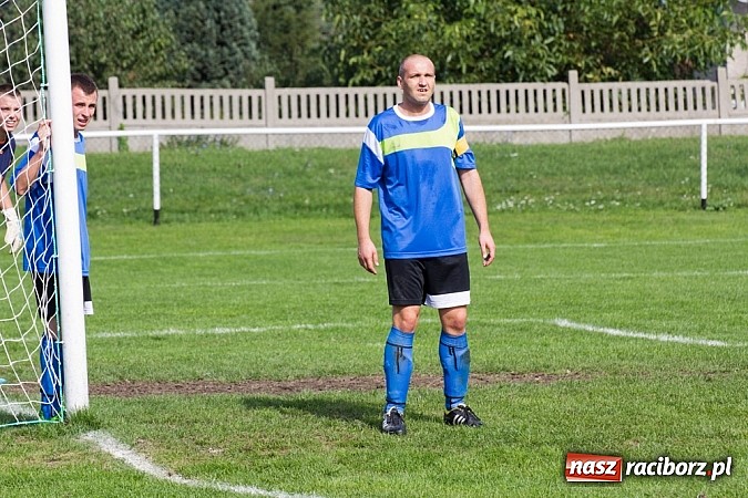 Zdjęcie w galerii na portalu naszraciborz.pl: Fatalna passa Studziennej trwa. Naprzód Zawada górą wiadomości z regionu