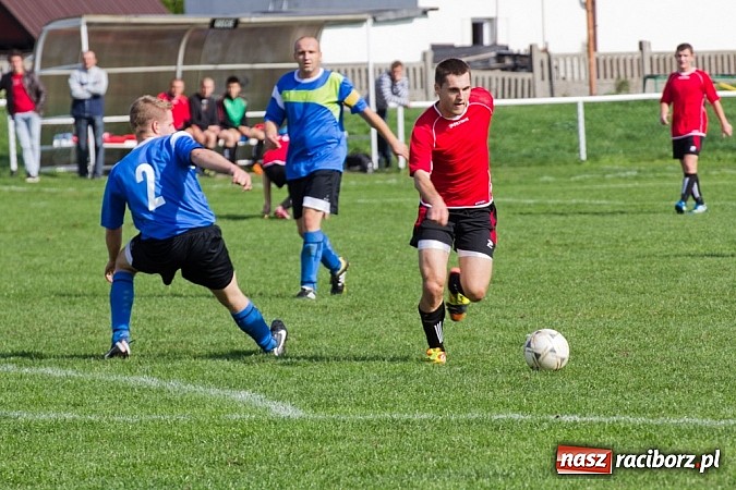 Zdjęcie w galerii na portalu naszraciborz.pl: Fatalna passa Studziennej trwa. Naprzód Zawada górą wiadomości z regionu