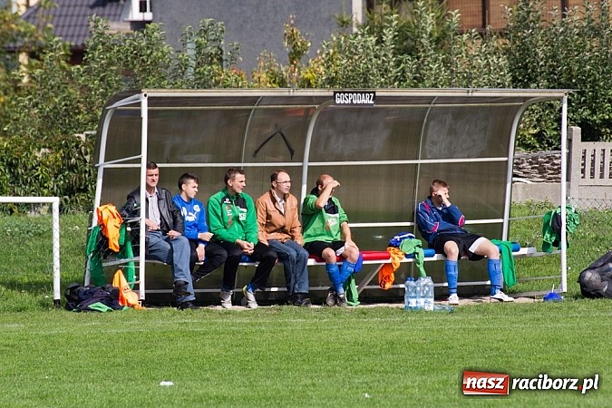 Zdjęcie w galerii na portalu naszraciborz.pl: Fatalna passa Studziennej trwa. Naprzód Zawada górą wiadomości z regionu