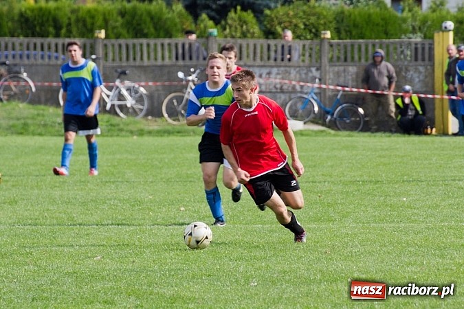 Zdjęcie w galerii na portalu naszraciborz.pl: Fatalna passa Studziennej trwa. Naprzód Zawada górą wiadomości z regionu