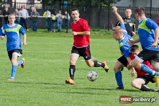 Zdjęcie w galerii na portalu naszraciborz.pl: Fatalna passa Studziennej trwa. Naprzód Zawada górą wiadomości z regionu