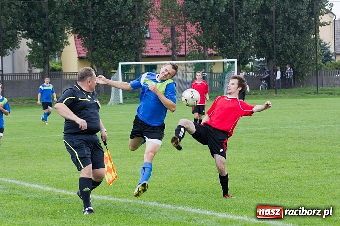 Zdjęcie w galerii na portalu naszraciborz.pl: Fatalna passa Studziennej trwa. Naprzód Zawada górą wiadomości z regionu