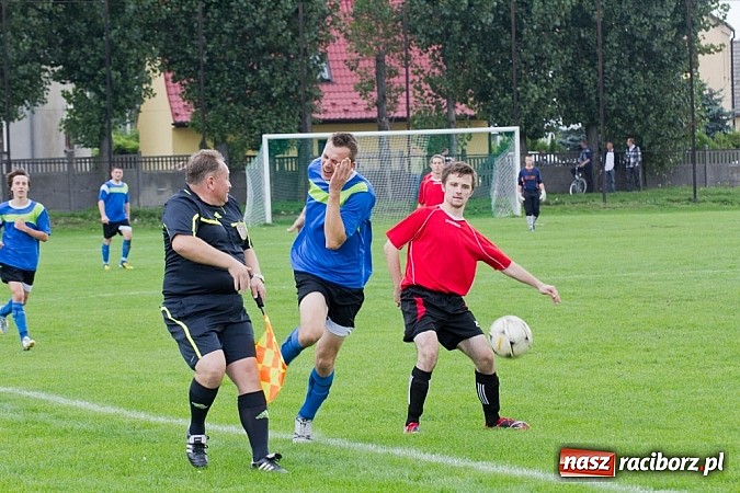 Zdjęcie w galerii na portalu naszraciborz.pl: Fatalna passa Studziennej trwa. Naprzód Zawada górą wiadomości z regionu