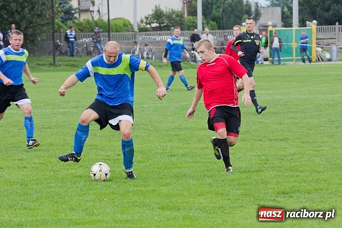 Zdjęcie w galerii na portalu naszraciborz.pl: Fatalna passa Studziennej trwa. Naprzód Zawada górą wiadomości z regionu