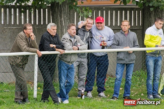 Zdjęcie w galerii na portalu naszraciborz.pl: Fatalna passa Studziennej trwa. Naprzód Zawada górą wiadomości z regionu