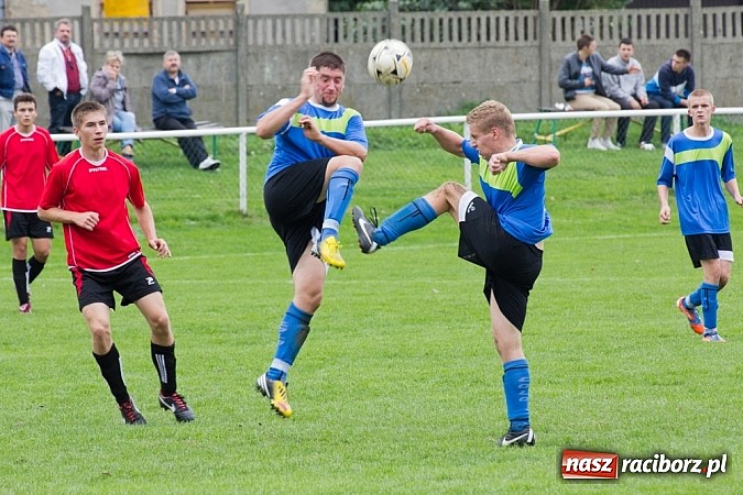 Zdjęcie w galerii na portalu naszraciborz.pl: Fatalna passa Studziennej trwa. Naprzód Zawada górą wiadomości z regionu