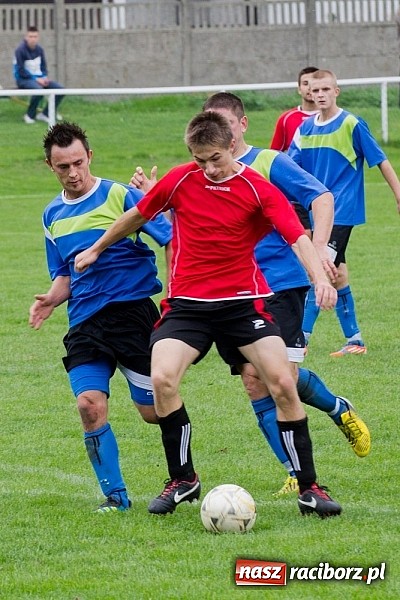 Zdjęcie w galerii na portalu naszraciborz.pl: Fatalna passa Studziennej trwa. Naprzód Zawada górą wiadomości z regionu