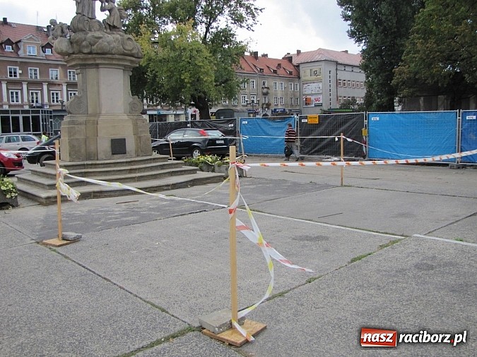 Zdjęcie w galerii na portalu naszraciborz.pl: Skwer księdza Pieczki zyska nowy blask wiadomości z regionu