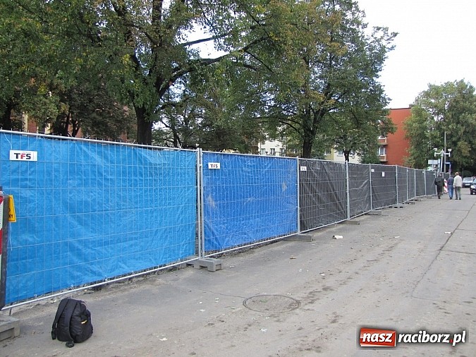 Zdjęcie w galerii na portalu naszraciborz.pl: Skwer księdza Pieczki zyska nowy blask wiadomości z regionu