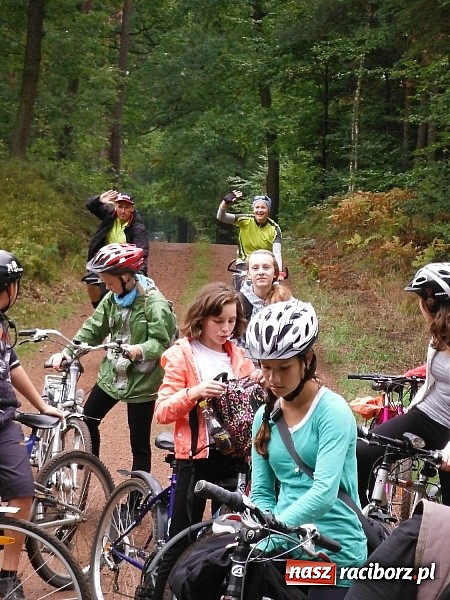 Zdjęcie w galerii na portalu naszraciborz.pl: Szkoła na dwóch kółkach, czyli nauka przez zabawę w Kuźni Raciborskiej wiadomości z regionu