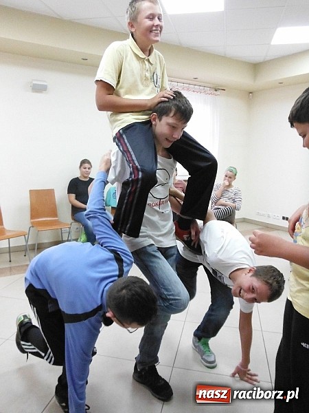 Zdjęcie w galerii na portalu naszraciborz.pl: Szkoła na dwóch kółkach, czyli nauka przez zabawę w Kuźni Raciborskiej wiadomości z regionu