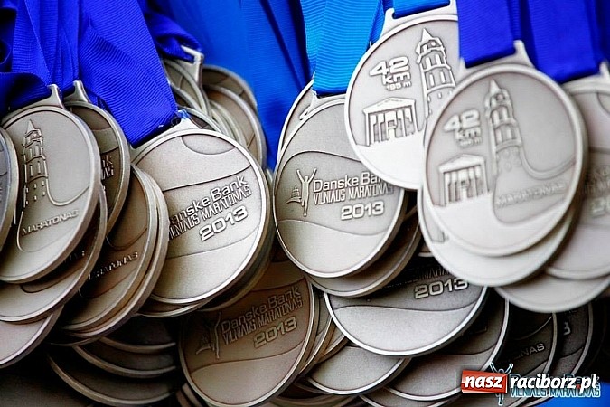 Zdjęcie w galerii na portalu naszraciborz.pl: Raciborzanie na Wilno Maraton 2013 wiadomości z regionu