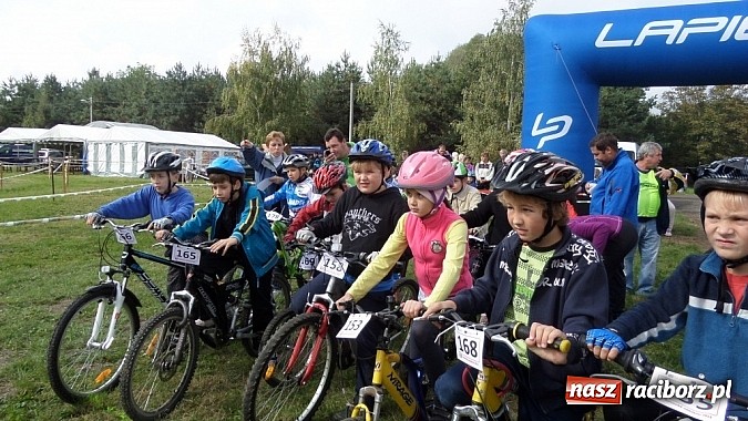 Zdjęcie w galerii na portalu naszraciborz.pl: Rowerzyści z Pawłowa bez granic wiadomości z regionu