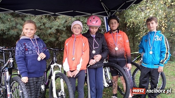 Zdjęcie w galerii na portalu naszraciborz.pl: Rowerzyści z Pawłowa bez granic wiadomości z regionu
